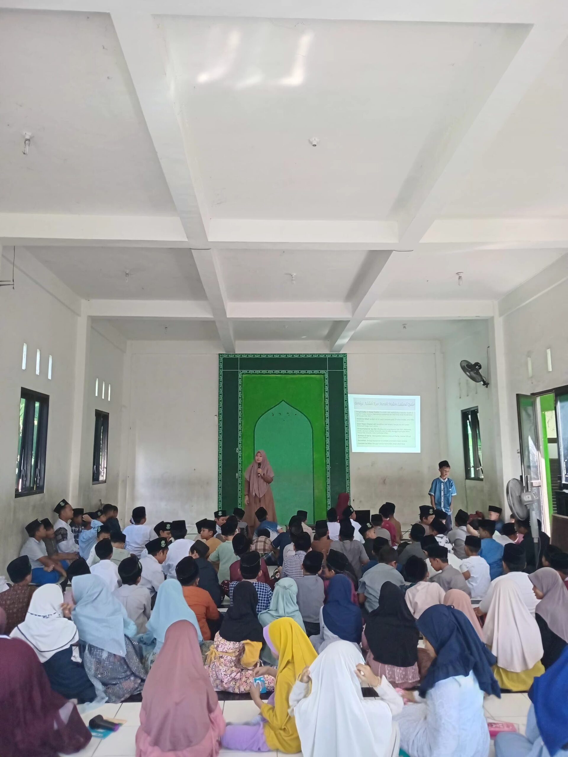 Pondok Ramadan SD Assunniyyah Kencong Hari Ketiga Bahas Zakat, Lailatul Qadar, dan Pendidikan Karakter